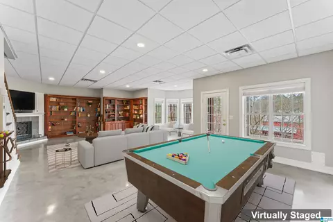 Living - 1375 County Road 249, Clanton, AL 35046 photo 3 of 5