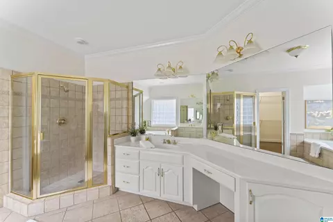 Bath - 1375 County Road 249, Clanton, AL 35046 photo 3 of 9