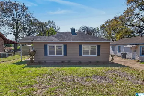 1605 27th Ave N, Hueytown, AL 35023