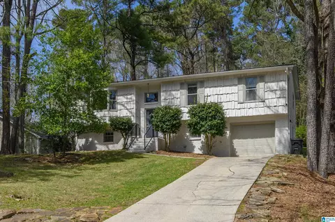 2416 Wine Ridge Dr, Birmingham, AL 35244