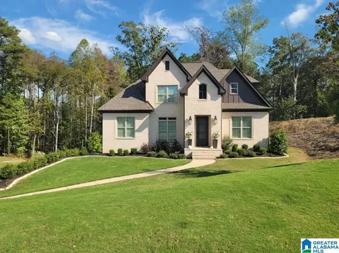 132 Deer Chase Dr, Chelsea, AL 35043