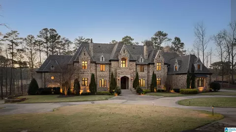 7 Deerwood, Birmingham, AL 35242