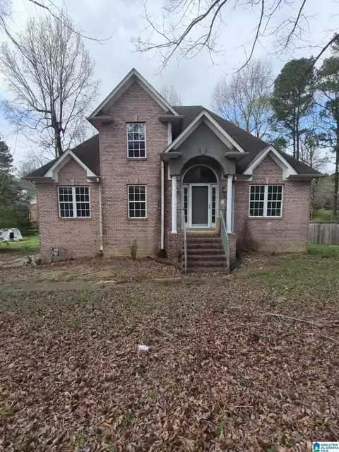 1143 Hillcrest Rd, Adamsville, AL 35005