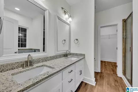 Entry Way - 7945 Forest Loop, Pinson, AL 35126 photo 4 of 5