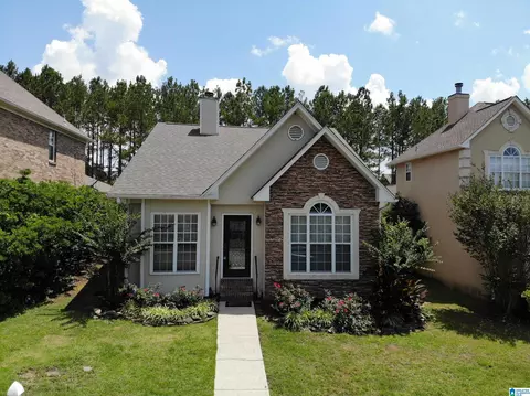 127 Warwick Cir, Alabaster, AL 35007
