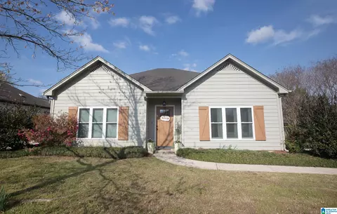 302 Mills Way, Pelham, AL 35124