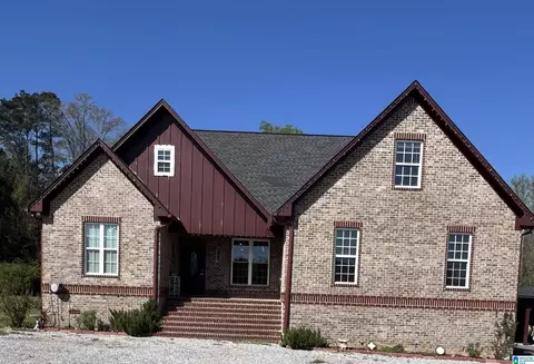 185 Battles Cir, Clanton, AL 35045