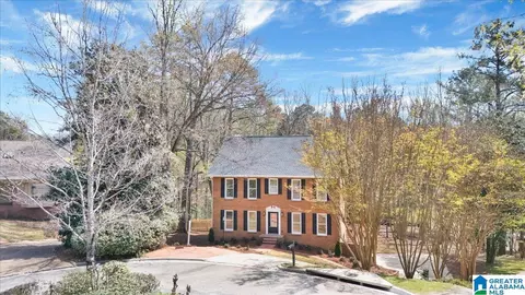 3201 Berkeley Ln, Birmingham, AL 35242