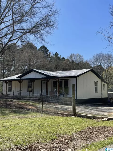 53 Waldrop Dr, Harpersville, AL 35078