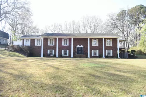 1005 Greensboro Dr, Oxford, AL 36203