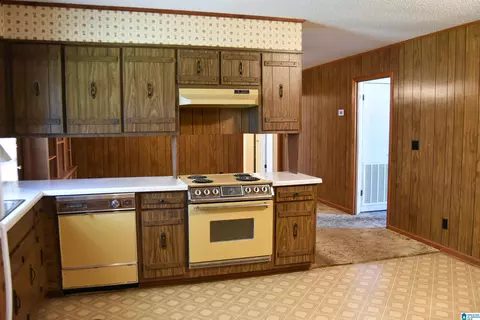 1012 Scott Ave, Weaver, AL 36277 photo 14