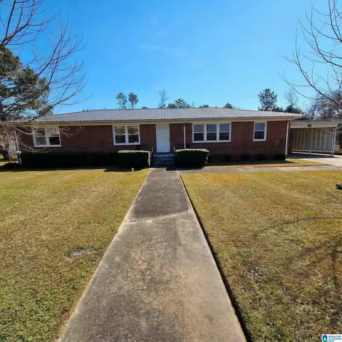 606 2nd Ave NE, Jacksonville, AL 36265