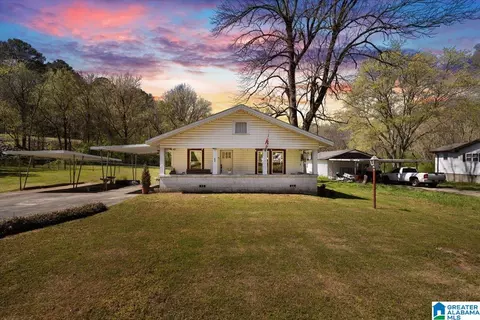 2808 Sweeney Hollow Cir, Birmingham, AL 35215