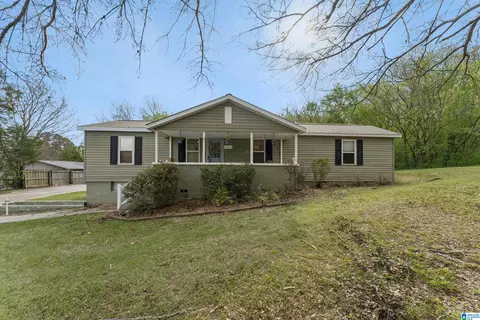 3057 Whites Chapel Pkwy, Trussville, AL 35173