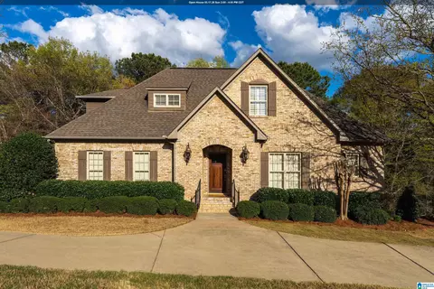 5679 Carrington Lake Pkwy, Trussville, AL 35173