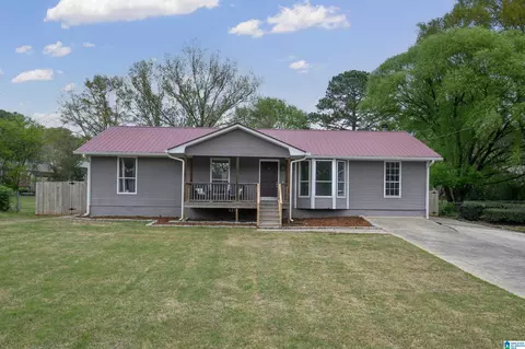 6375 Glenview Dr, Gardendale, AL 35071