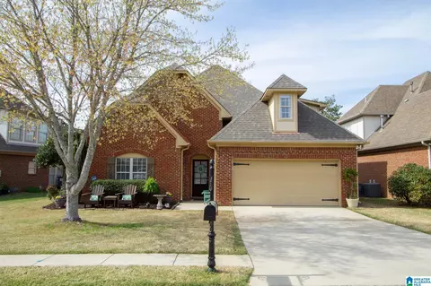 6256 Kestral View Rd, Trussville, AL 35173
