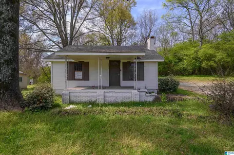 6238 Warrior River Rd, Bessemer, AL 35023