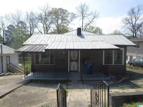 417 62nd St, Fairfield, AL 35064