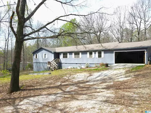 166 Rock Store Rd, Sylacauga, AL 35150