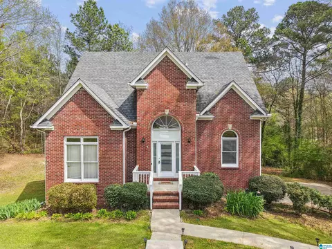 1478 Brookfield Cir, Mount Olive, AL 35117