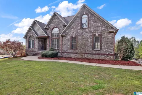 108 James St, Lincoln, AL 35096
