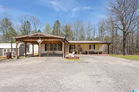 1060 Boiling Springs Rd, Ohatchee, AL 36271