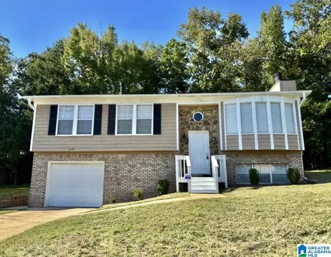 1224 Grand Blvd, Birmingham, AL 35214
