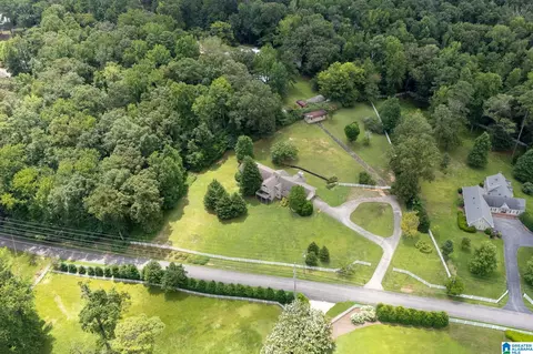 4500 Old Brook Trl, Vestavia, AL 35243