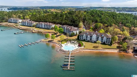 230 Crowne Pointe Rd #304, Dadeville, AL 36853