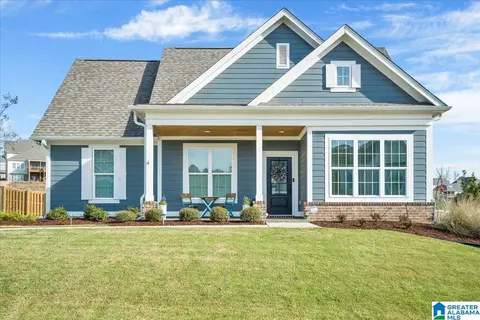 7966 Bingham Ln, Trussville, AL 35173