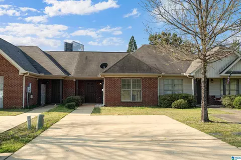 165 Danbury Ln, Calera, AL 35040