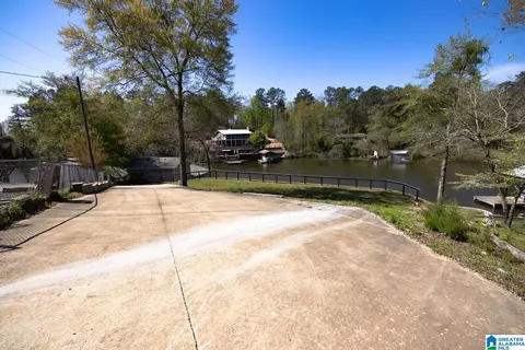Exterior - 174 County Road 741, Clanton, AL 35046 photo 4 of 6