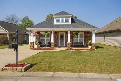 128 Whitestone Trl, Calera, AL 35040
