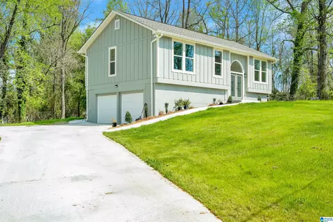 4874 Shadyview Dr, Adamsville, AL 35005