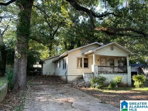 927 Woodward Rd, Midfield, AL 35228
