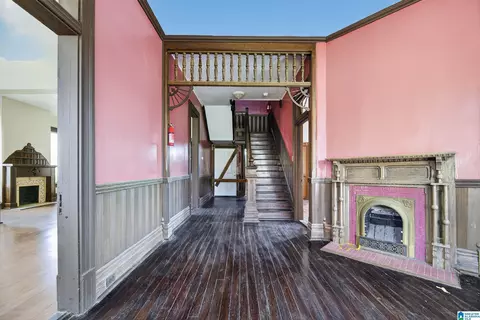 Entry Way - 214 E 19th St, Anniston, AL 36207 photo 1 of 5