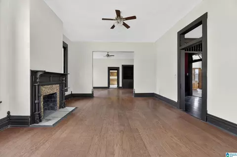 Living - 214 E 19th St, Anniston, AL 36207 photo 6 of 7