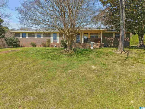 81 Clark Dr, Ragland, AL 35131