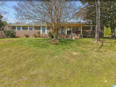 81 Clark Dr, Ragland, AL 35131