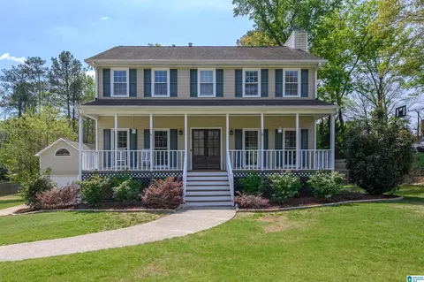 1804 Russet Hill Cir, Hoover, AL 35244