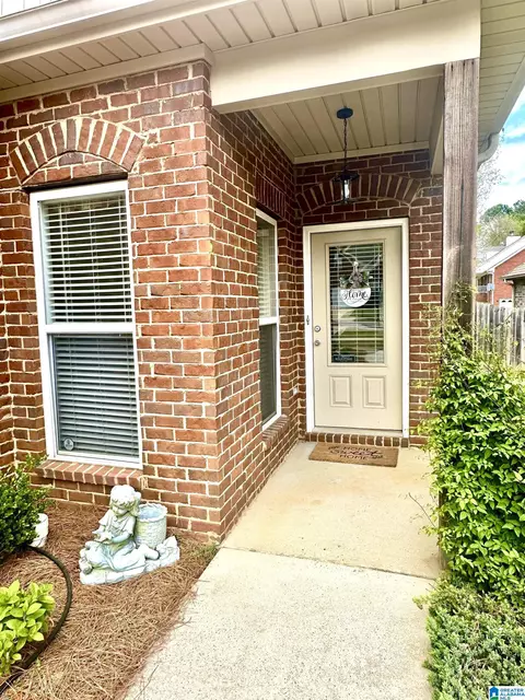 5520 Garden Valley Ln, Pinson, AL 35126