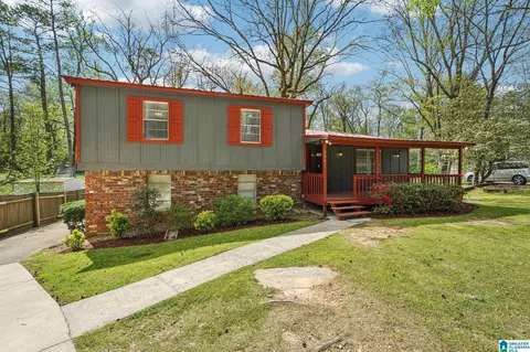 2245 Locke Cir, Hoover, AL 35226