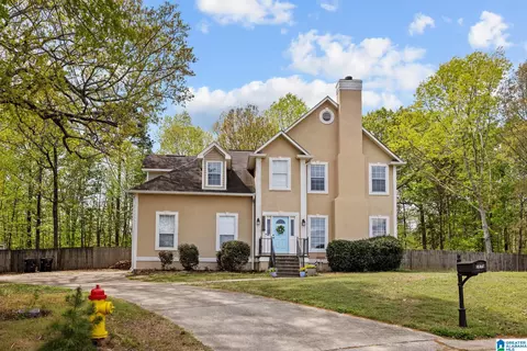 5878 Plantation Pine Dr, Mc Calla, AL 35111