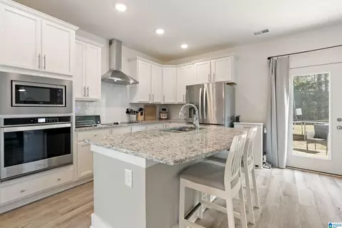 501 Blackberry Glenn, Springville, AL 35146