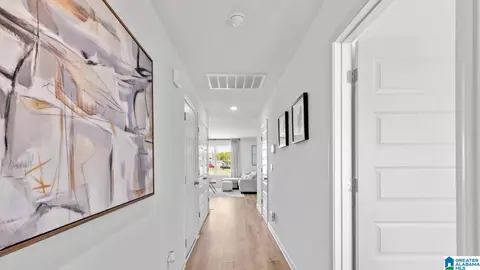Entry Way - 4150 Coal Creek Loop, Mount Olive, AL 35117 photo 1 of 5