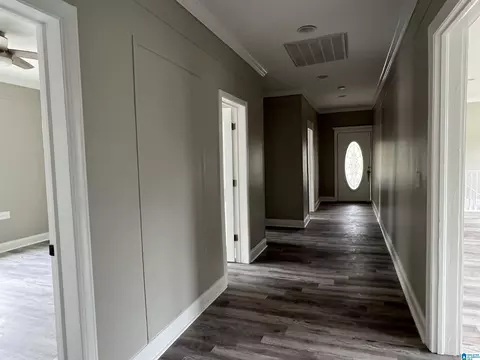 Entry Way - 516 Maine St, Warrior, AL 35180 photo 2 of 2