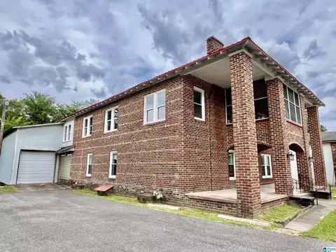Exterior - 516 Maine St, Warrior, AL 35180 photo 2 of 5
