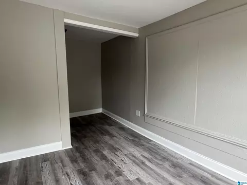 Living - 516 Maine St, Warrior, AL 35180 photo 3 of 3