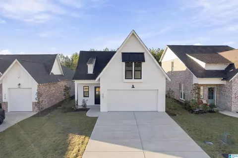 362 Shiloh Creek Dr, Calera, AL 35040